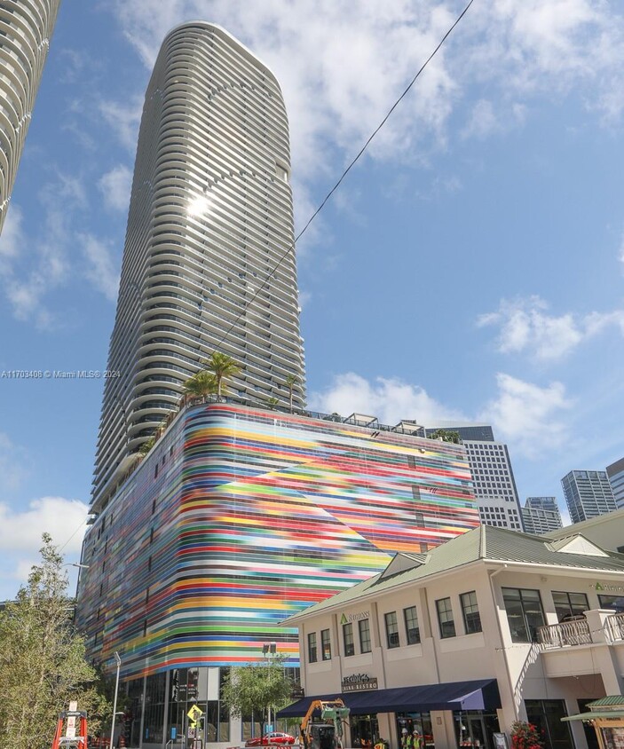 Foto del edificio - 801 S Miami Ave