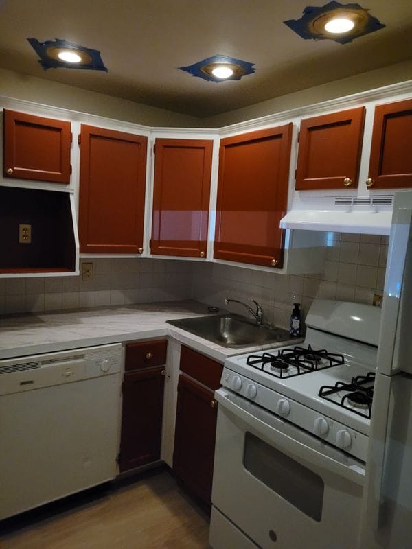 Building Photo - 7113 Castor Ave