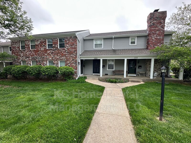 Primary Photo - 6753 N Askew Cir