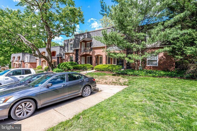 Foto del edificio - 5909 Prince James Dr