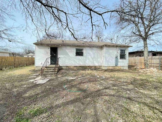 Building Photo - 3010 Modree Ave