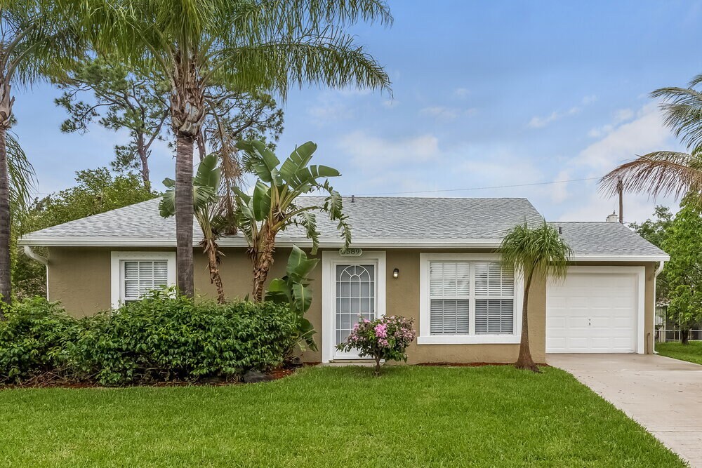 Foto principal - 3589 Quentin Ave