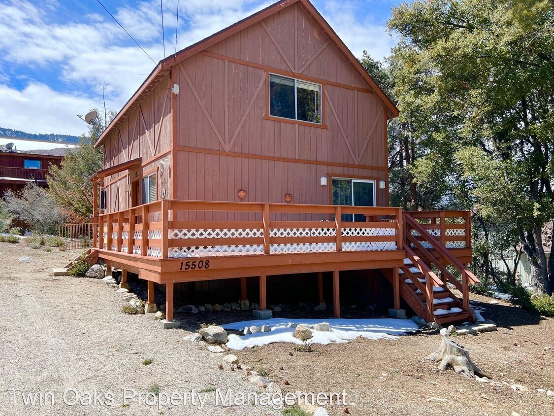 3 br, 2 bath House 15508 Live Oak Way House Rental in Pine Mountain Club, CA