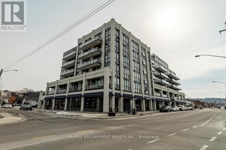 Building Photo - 101 Locke St S