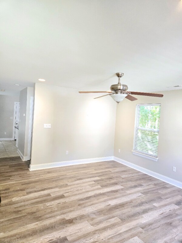 Building Photo - 1927 Dick Pond Rd