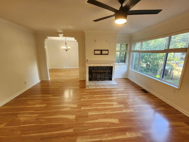 Foto del edificio - 14 Gilbert Trail NE