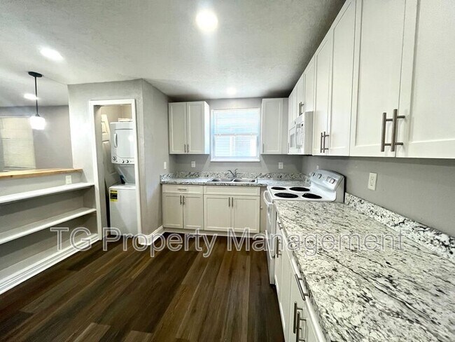 Foto del edificio - 1376 Prince St