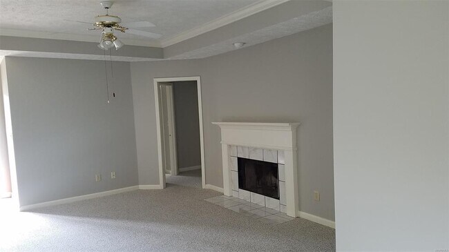 Building Photo - 1607 Meadow Oak Ct
