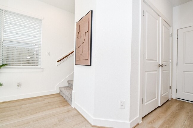 Building Photo - 2210 Via Laura Ln