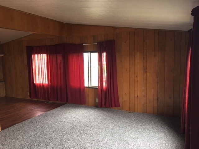 Building Photo - Cozy Home For Rent in Dallesport!