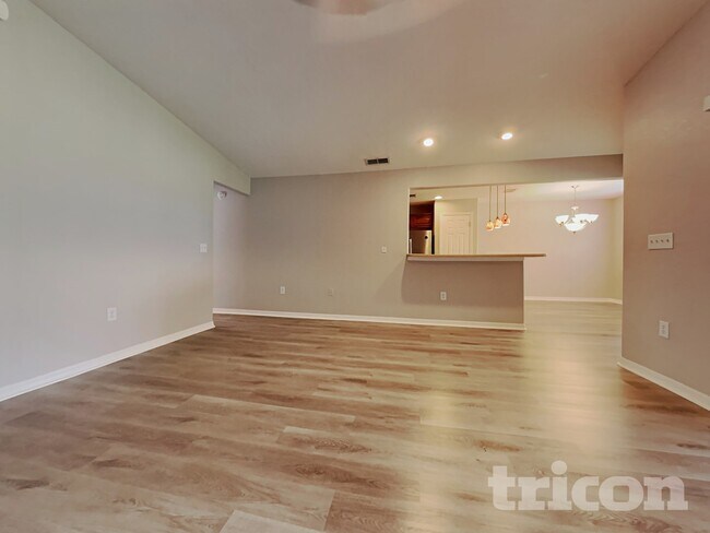 Foto del edificio - 3390 Winchester Estates Cir