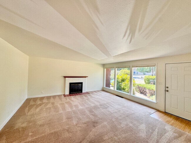 Foto del edificio - 12320 8th Ave NE