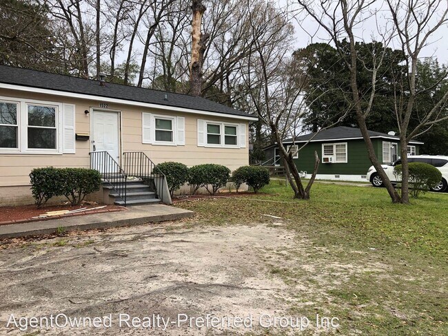 Building Photo - 3 br, 1 bath House - 1522 Larry Street