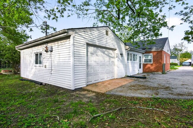 Foto del edificio - 4313 St Dominic Ln