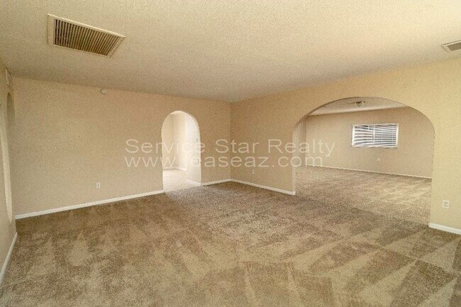Foto del edificio - 6145 W Encanto Blvd