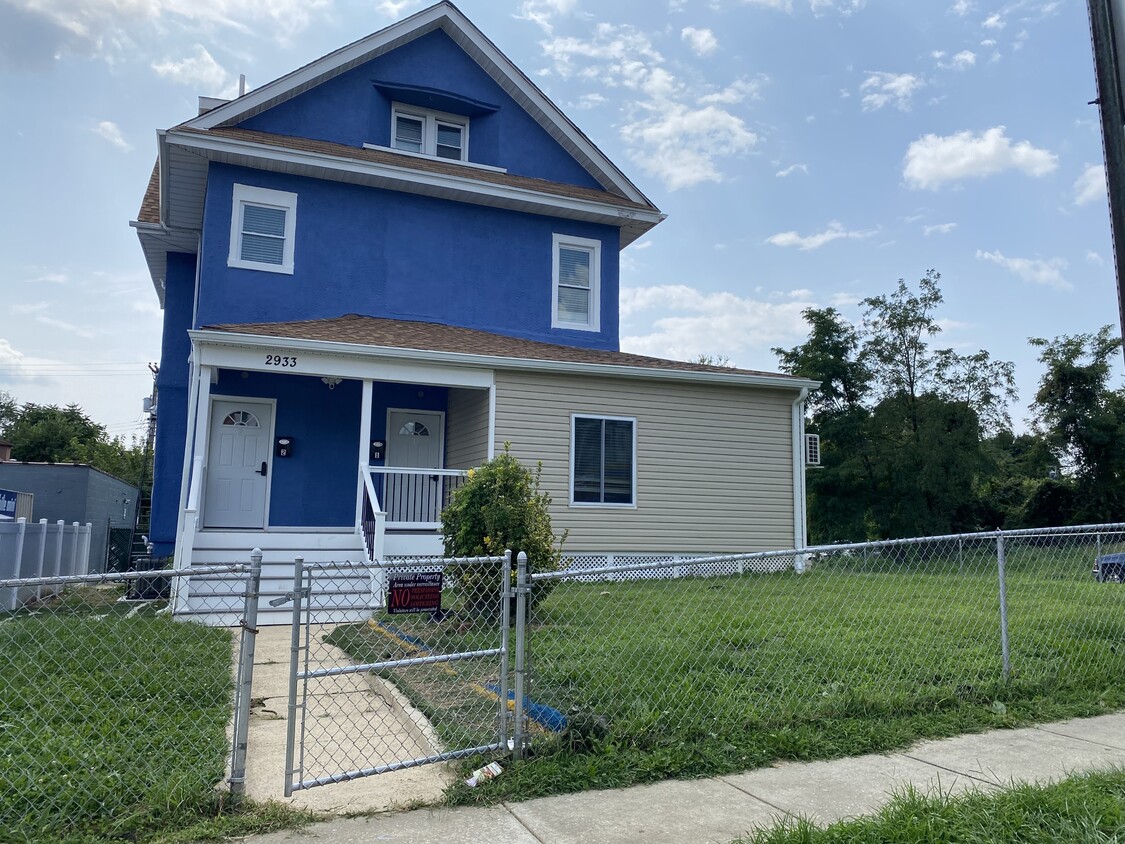 Photo - 2933 Presstman St-3B  AVAILABLE $650