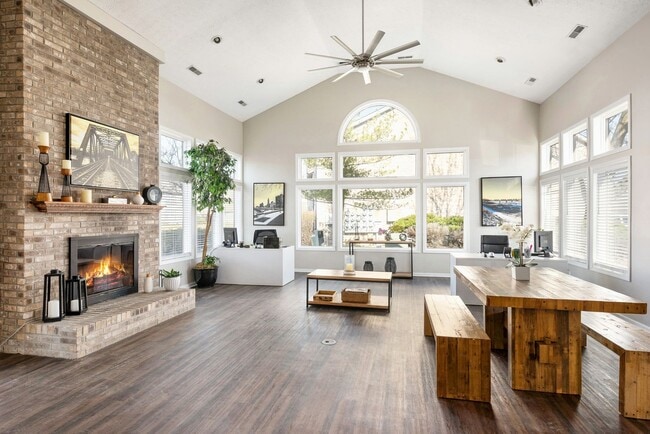 Interior Photo - The Reserve at Parkwick