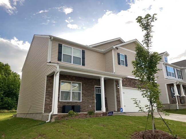 Foto del edificio - Beautiful Fountain Inn Home