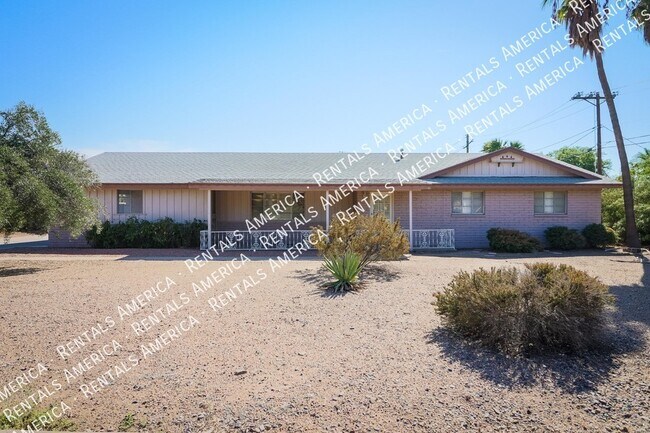 Foto del edificio - 4201 E Stanford Dr