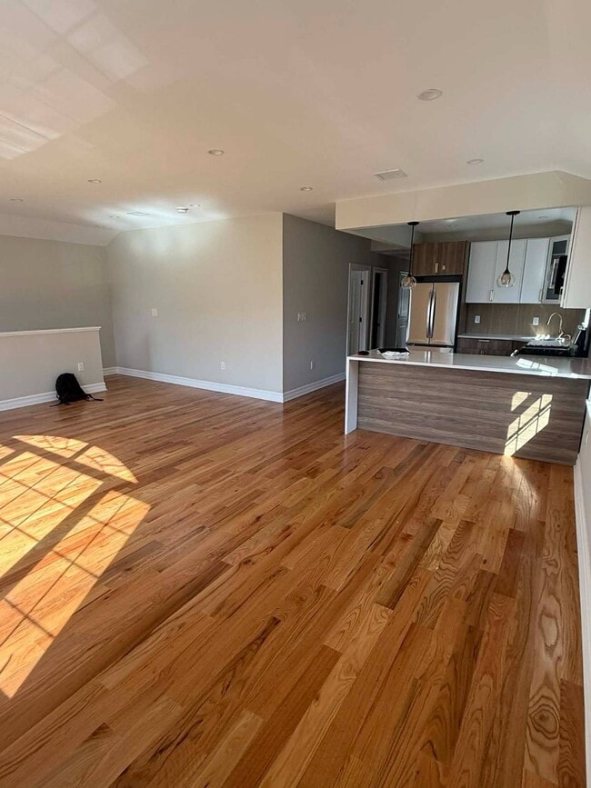 Building Photo - 133-20 146th St