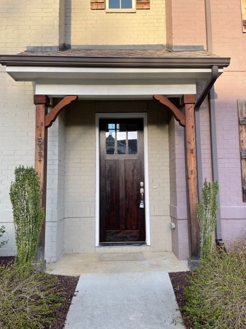 Front door - 511 Harpeth Park Dr