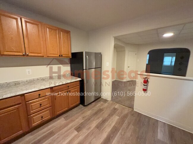Foto del edificio - 4 Bedroom Home in Upper Darby for Rent!!