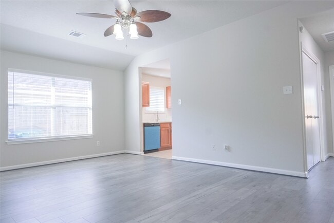 Building Photo - 2706 Star Peak Dr