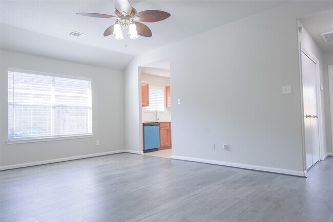 Foto del edificio - 2706 Star Peak Dr