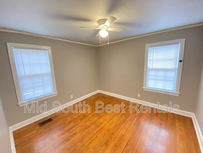 Foto del edificio - 1612 Netherwood Ave