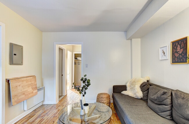 Building Photo - 4205 Rivard St