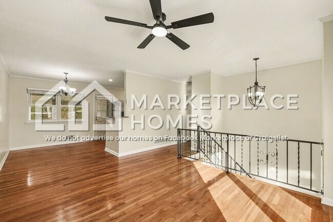 Foto del edificio - 3676 Castle Rock Way