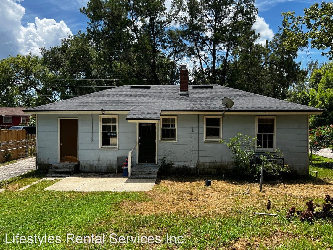 Primary Photo - 3 br, 1 bath House - 6031 Transylvania Ave