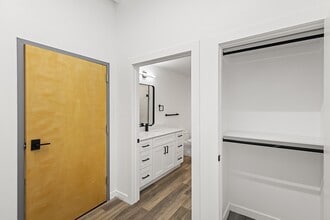 Interior Photo - Viewpoint 41 Lofts