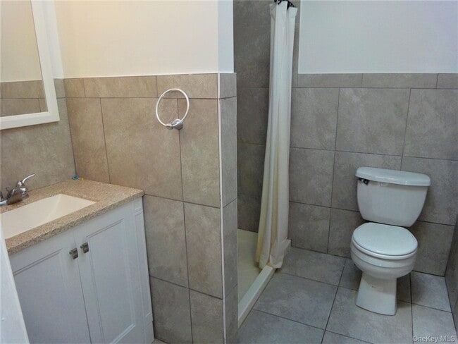 Foto del edificio - 116 Williams Ave