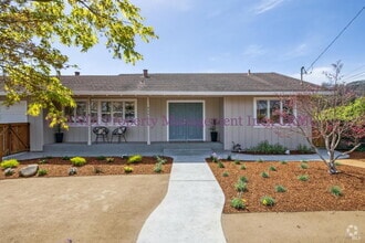 Building Photo - 880 Chamberlain Ct