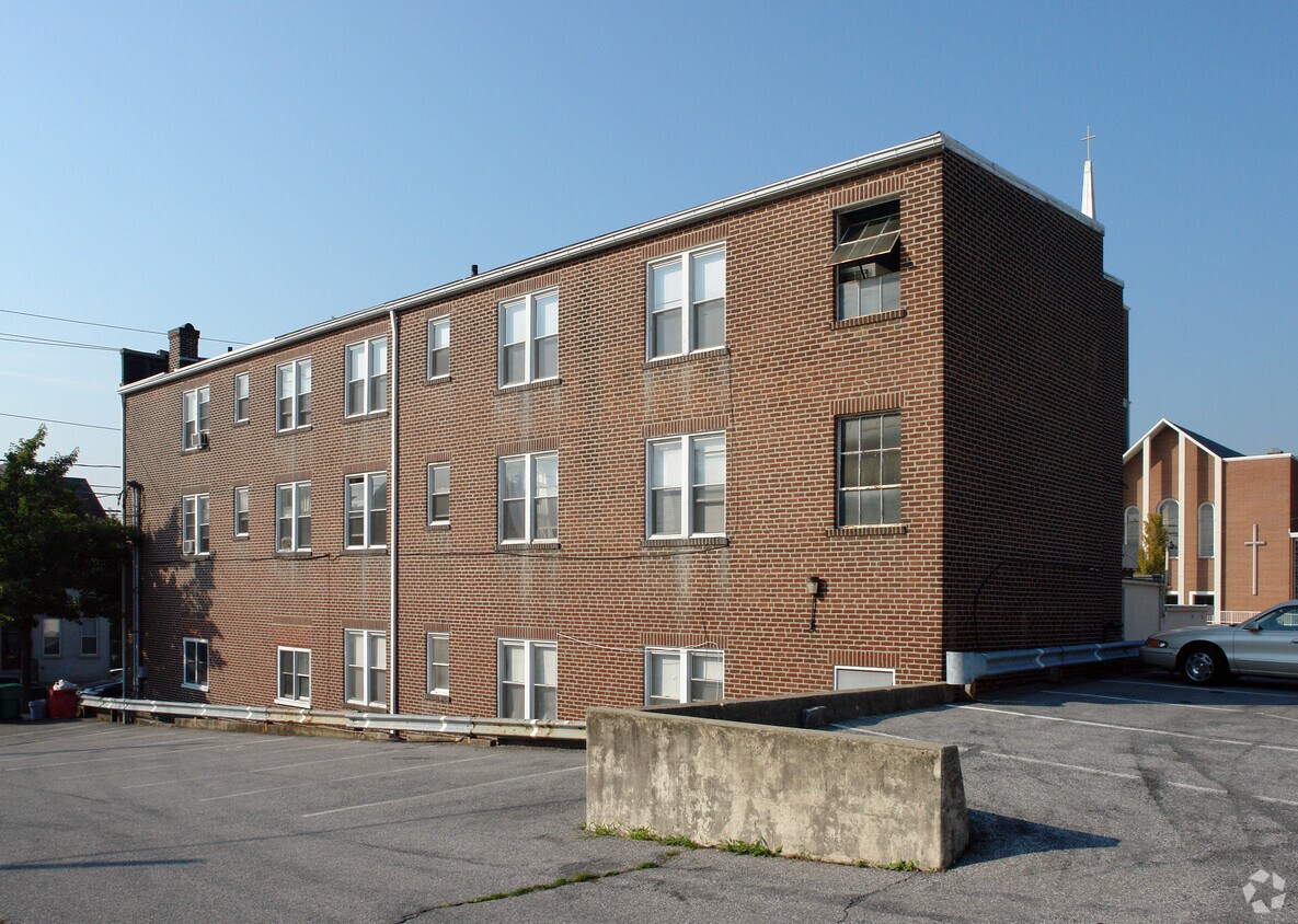 531533 W Walnut St, Allentown, PA 18101 Apartments in Allentown, PA
