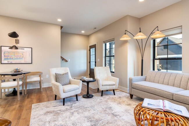Building Photo - Premium Ames Townhome located at Hayden's ...