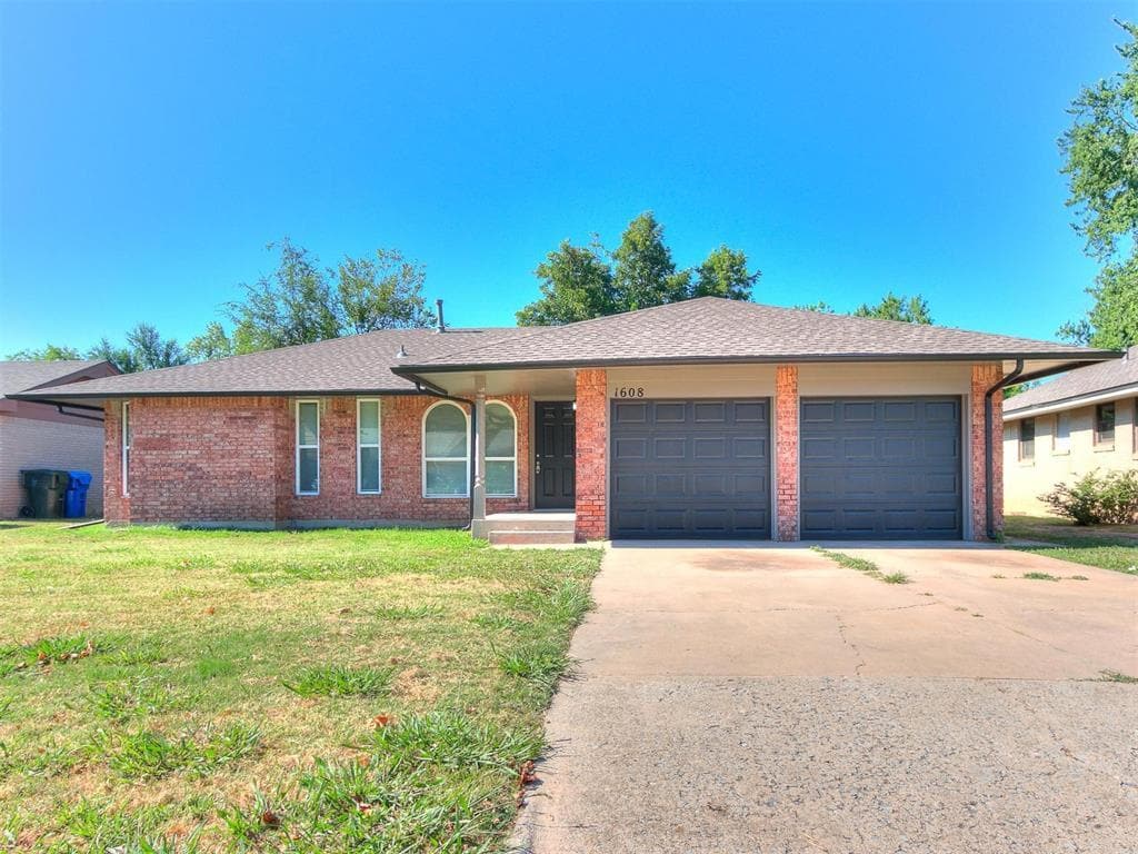 Foto principal - 1608 Canterbury St