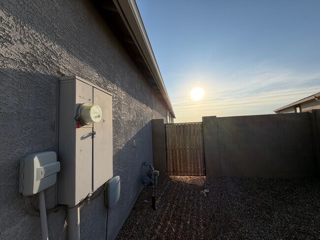 Foto del edificio - 22705 N Rummler Ln