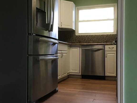 Building Photo - Wonderful 3 bedroom 2 bathroom ranch home