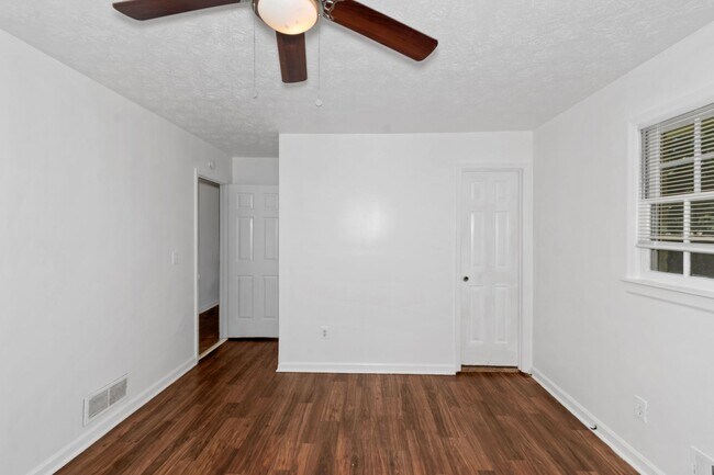 Foto del edificio - 4216 Rue Antoinette