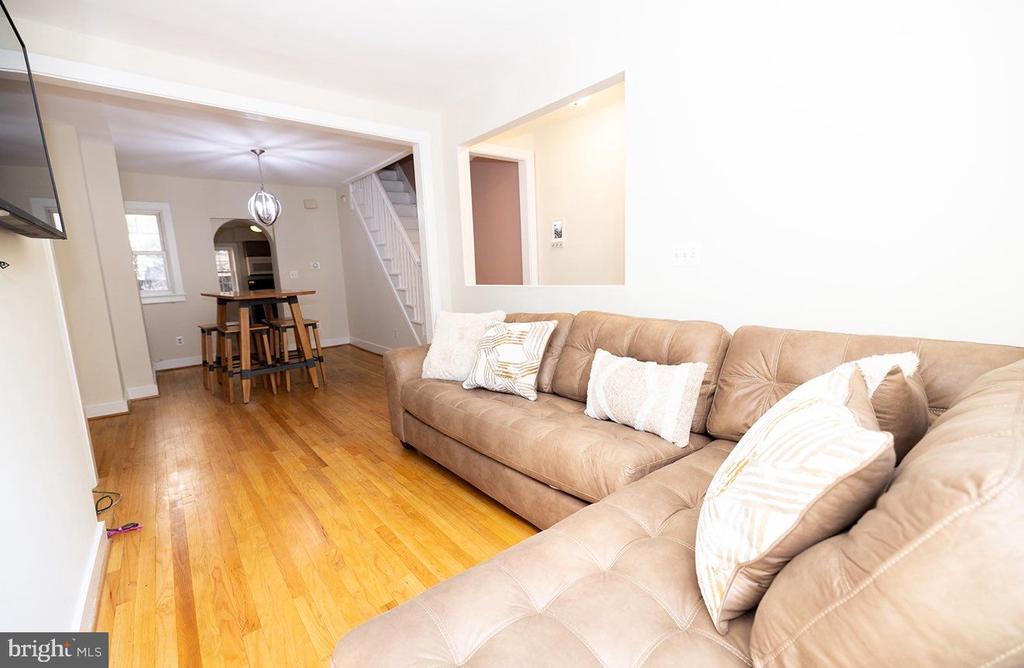 Primary Photo - 538 South Paca St