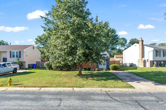 Foto del edificio - 3525 Norwood Ct