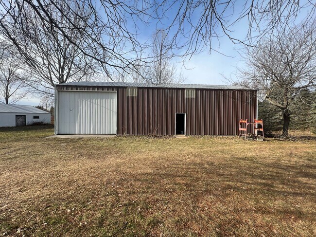 Building Photo - 11719 Ravine Dr