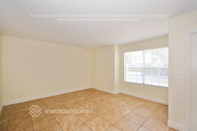 Foto del edificio - 5872 Dewberry Way