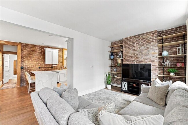 Foto del edificio - 708 Willow Ave