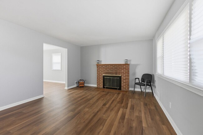 Building Photo - Beautiful 5 BR/3 BA Single-Family Home in Hyattsville!