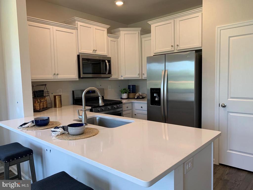 43 Katherine Dr, BURLINGTON, NJ 08016 Townhome Rentals in BURLINGTON