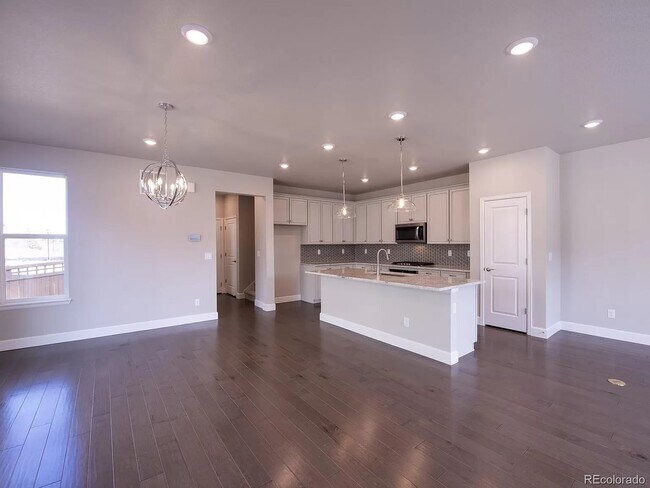 Foto del edificio - 7191 Finsberry Wy