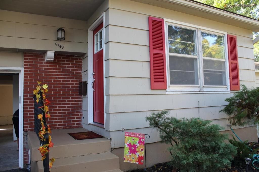 5519 W 97th St, Overland Park, KS 66207 House Rental in Overland Park